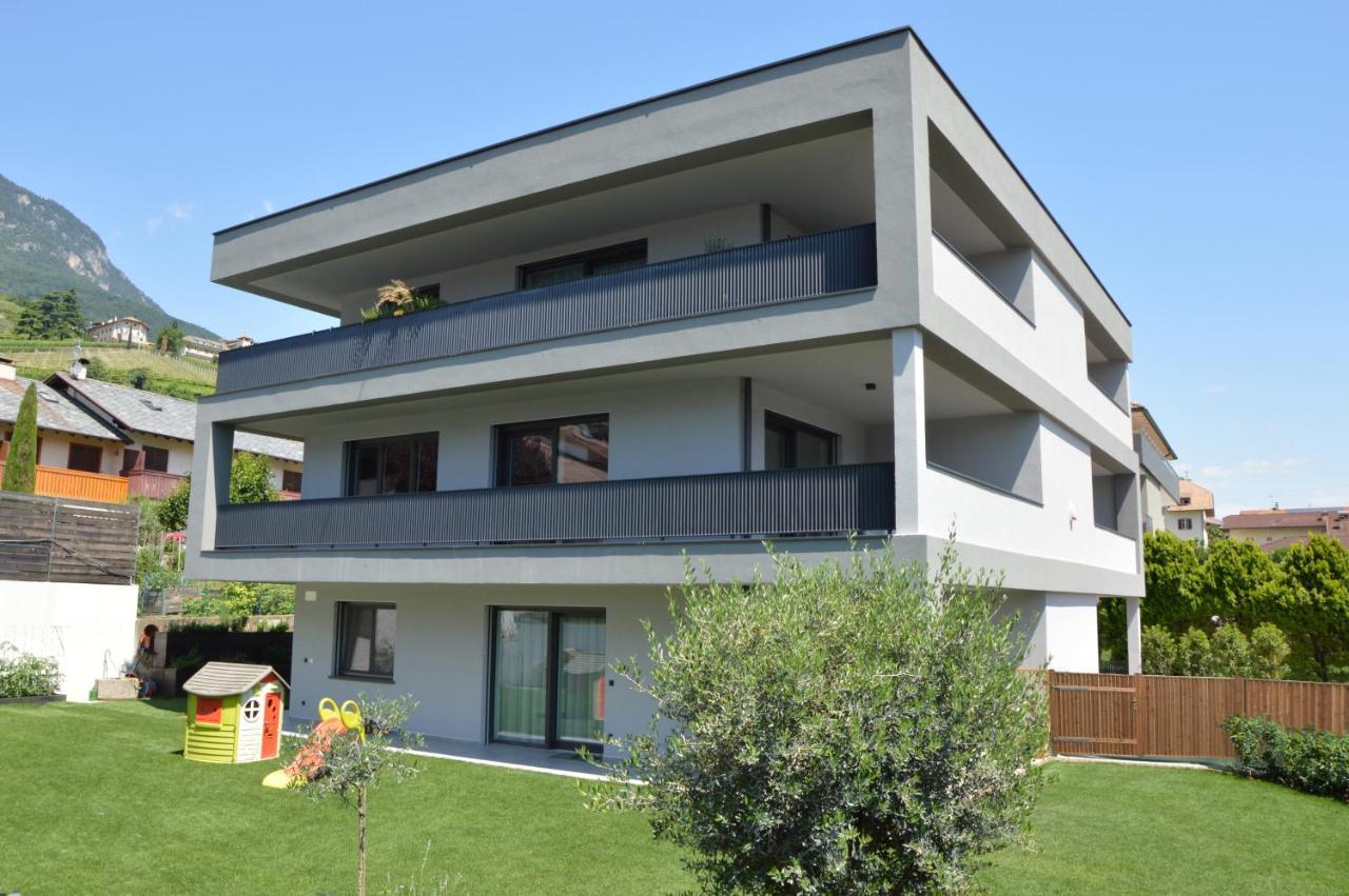 Family Apartment Julia Tramin an der Weinstraße Buitenkant foto