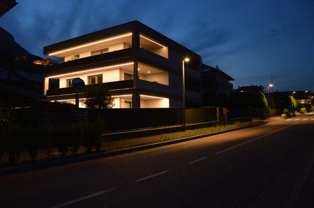 Family Apartment Julia Tramin an der Weinstraße Buitenkant foto